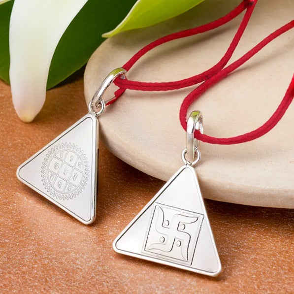 Surya Yantra (Pure Silver Locket with Thread, Pre-energized)